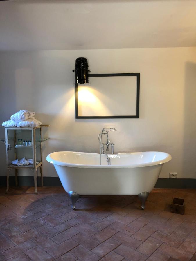 La Locanda Di Grazzano Visconti Exteriör bild
