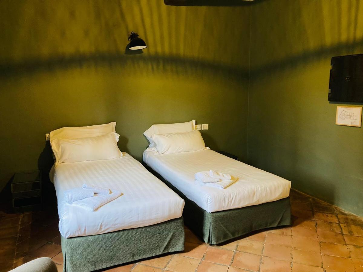 La Locanda Di Grazzano Visconti Exteriör bild